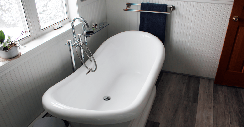 Image of tub installed by Free Range Builders